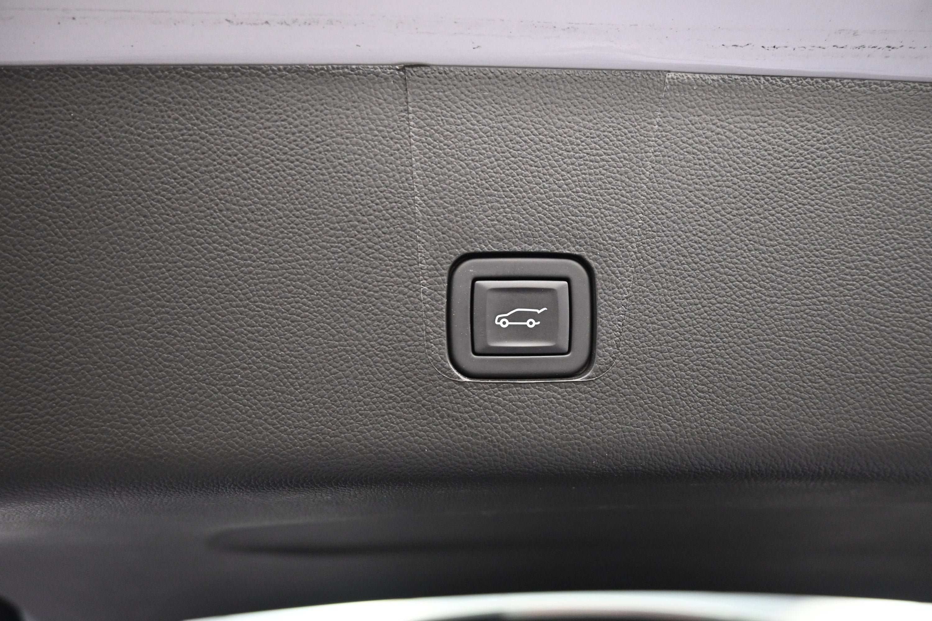 Certified 2023 Chevrolet Traverse RS AWD/4WD image 37