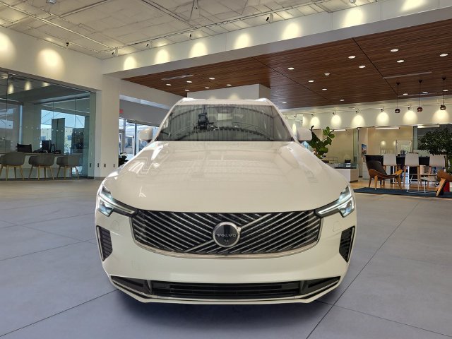 New 2026 Volvo XC90 B6 Ultra AWD/4WD image 8