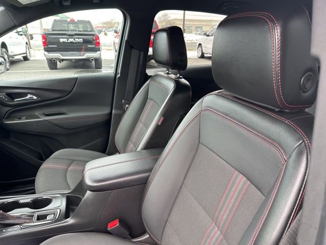 Used 2022 Chevrolet Equinox RS w/ LPO, Floor Liner Package image 26