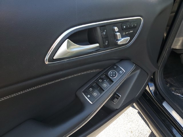 Used 2019 Mercedes-Benz GLA 250 4MATIC image 10