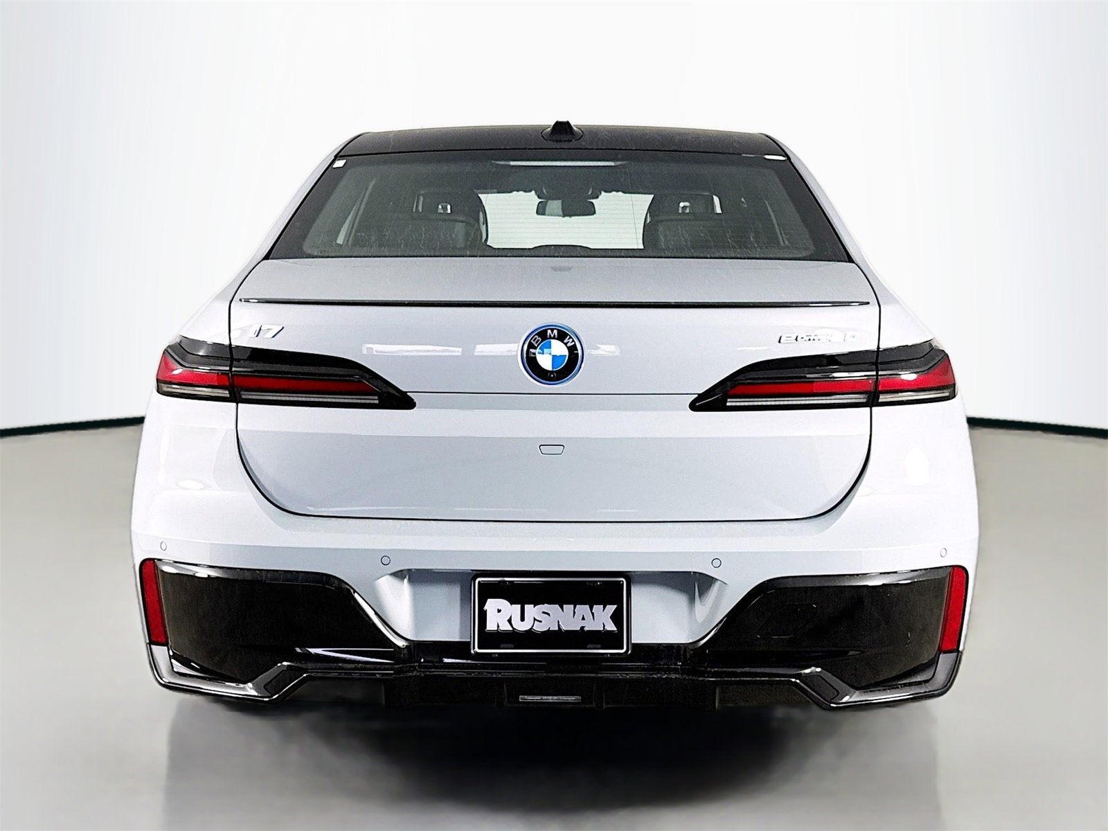 New 2026 BMW i7 eDrive50 w/ M Sport Package image 6