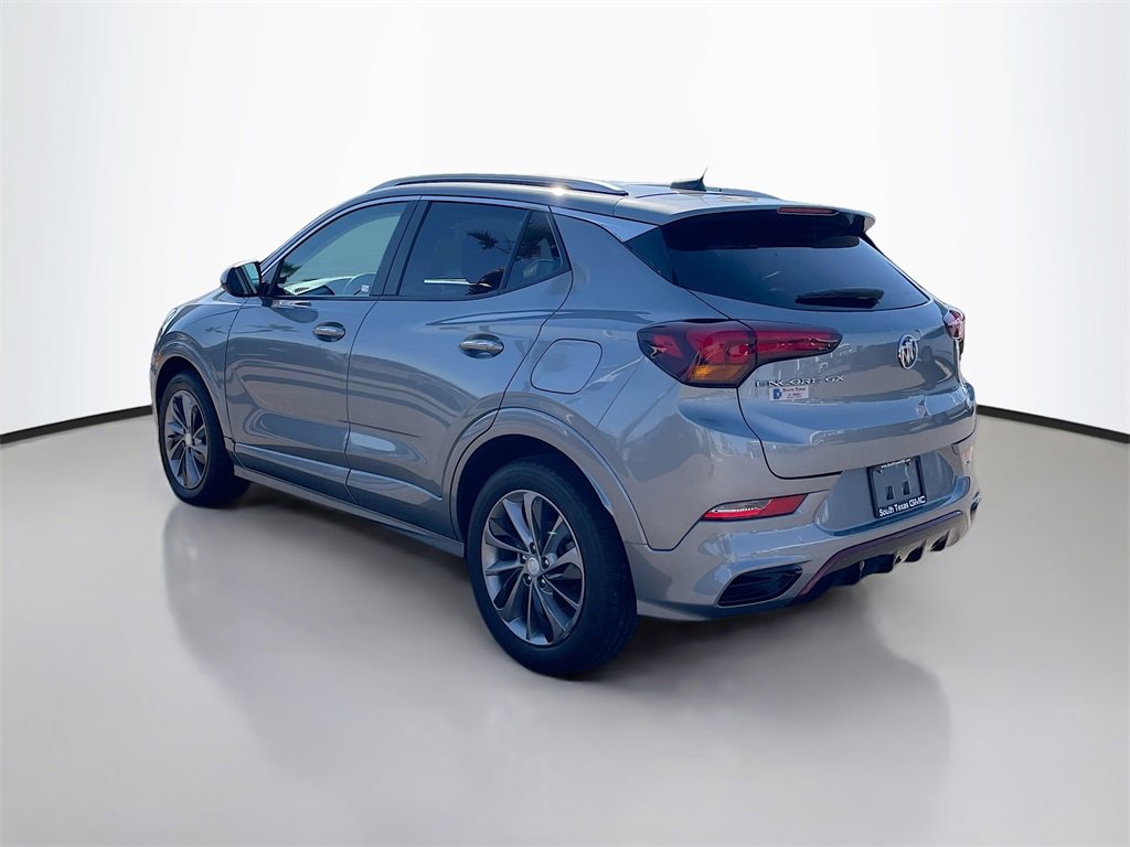 Used 2023 Buick Encore GX Select w/ Sport Touring Package image 5