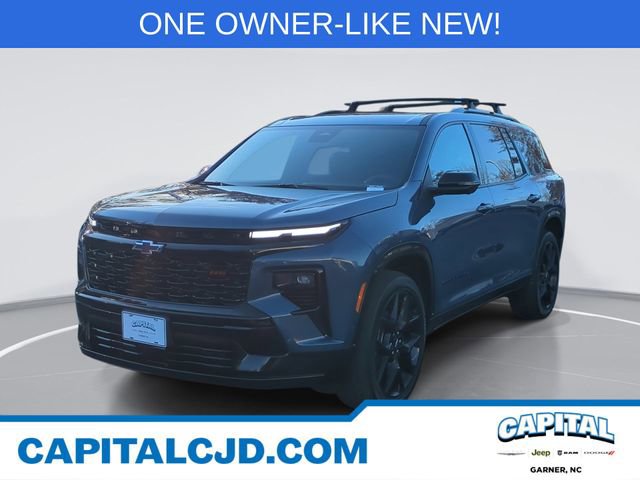 Used 2025 Chevrolet Traverse RS