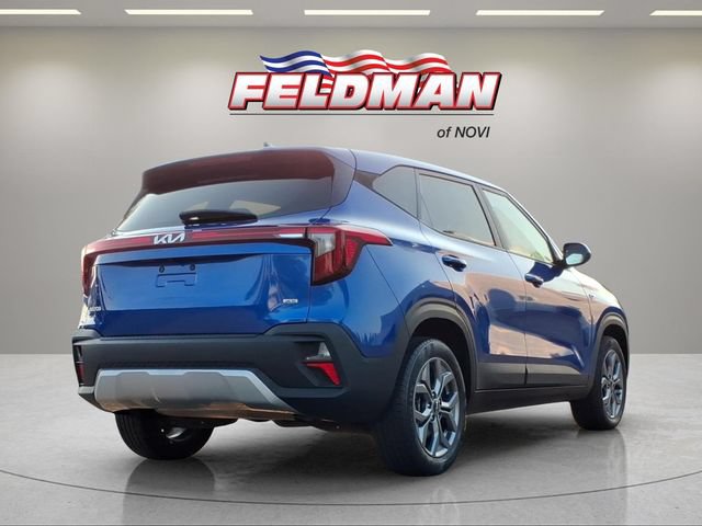 Used 2024 Kia Seltos LX AWD/4WD image 6