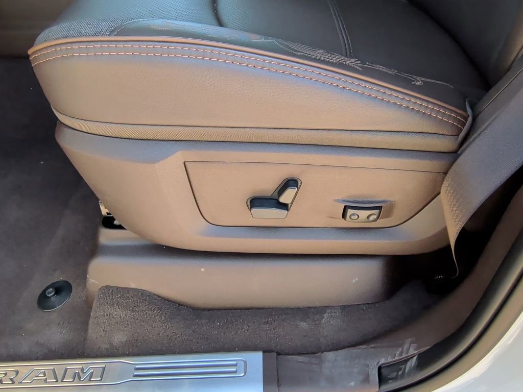 New 2026 RAM 3500 Longhorn image 14
