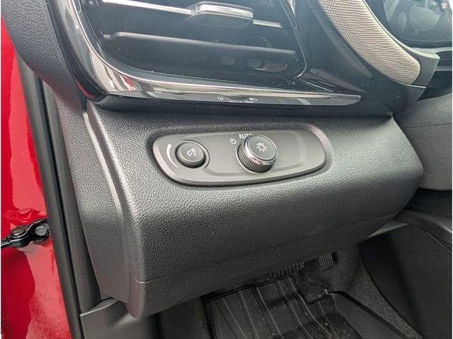 New 2026 Buick Envista Avenir image 16