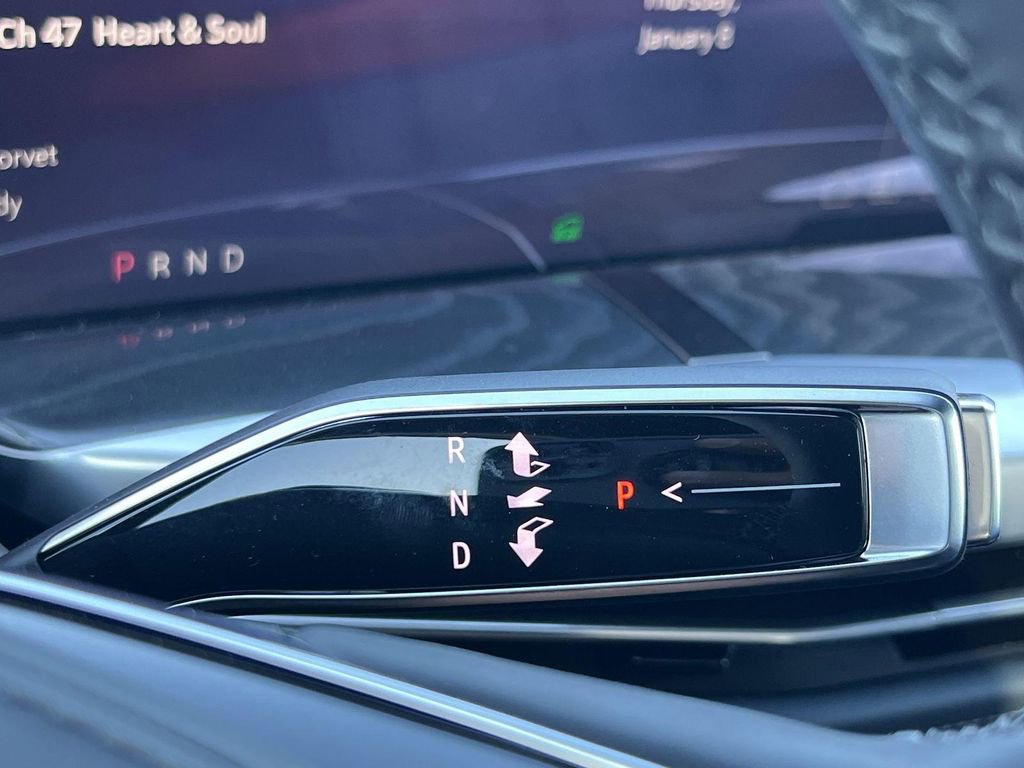 New 2025 Cadillac Escalade IQ Luxury 2 image 16