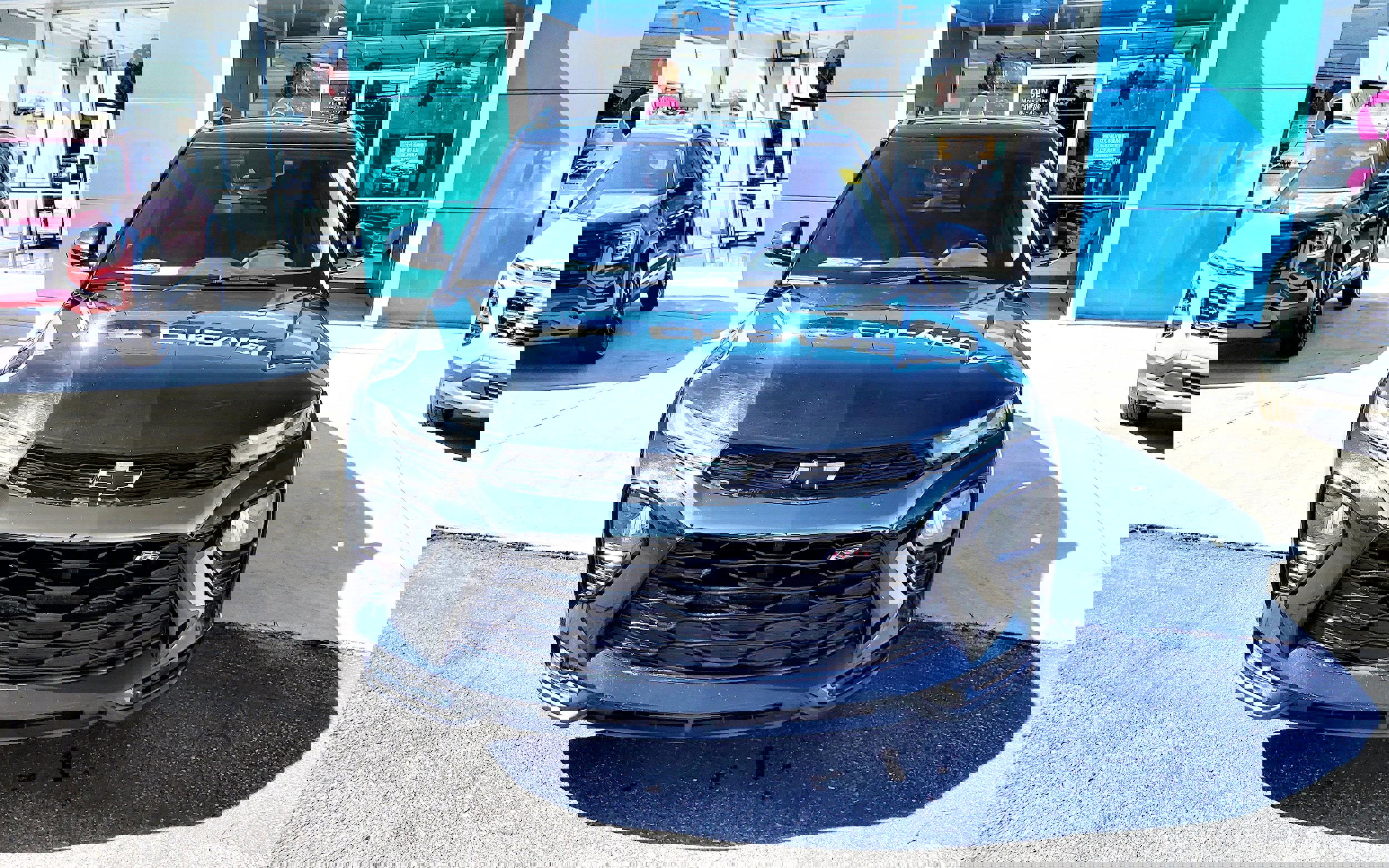 Used 2023 Chevrolet TrailBlazer RS w/ Convenience Package image 2