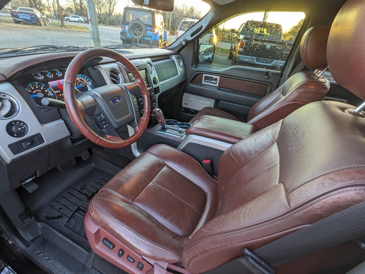 Used 2013 Ford F150 King Ranch w/ King Ranch Luxury Pkg image 25