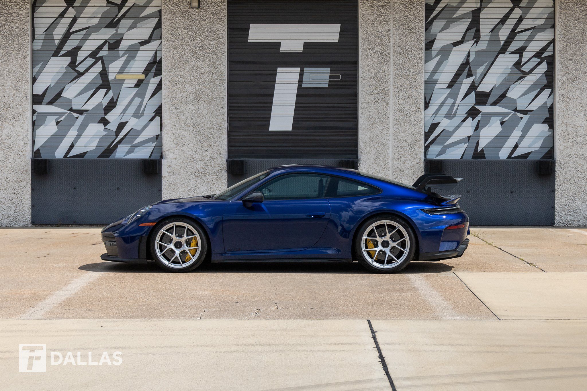 Used 2026 Porsche 911 GT3 RWD image 2