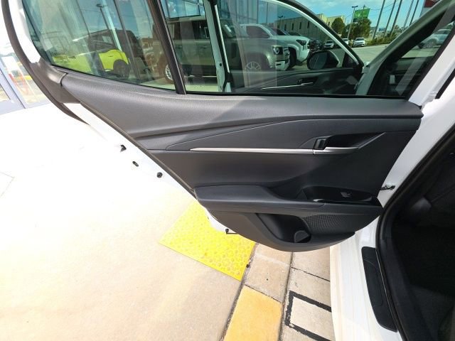Used 2025 Toyota Camry SE w/ Multimedia Upgrade Package FWD image 23