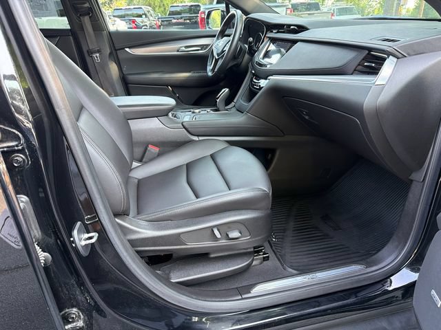 Used 2023 Cadillac XT5 Luxury AWD/4WD image 13