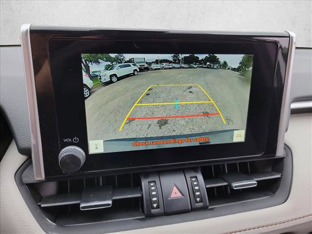 Used 2025 Toyota RAV4 XLE Premium FWD image 25