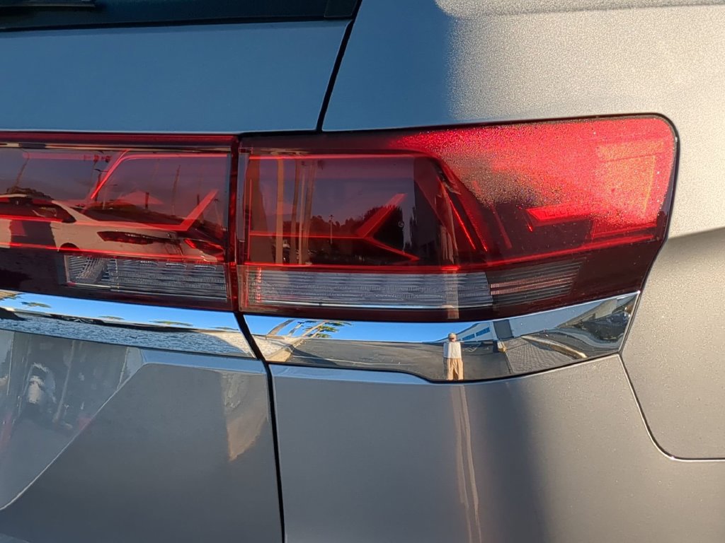 New 2026 Volkswagen Atlas SE FWD image 8