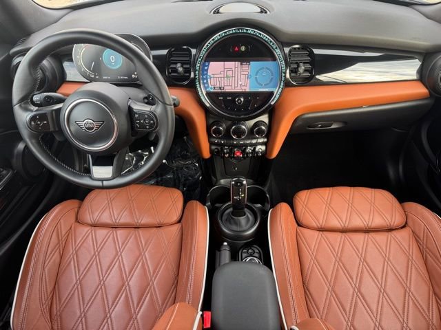 Certified 2023 MINI Cooper S w/ Signature Upholstery Package image 18
