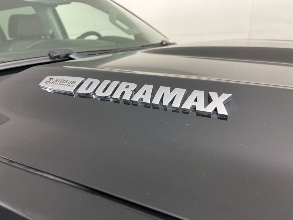 Used 2018 Chevrolet Silverado 2500 LTZ w/ Duramax Plus Package AWD/4WD image 8