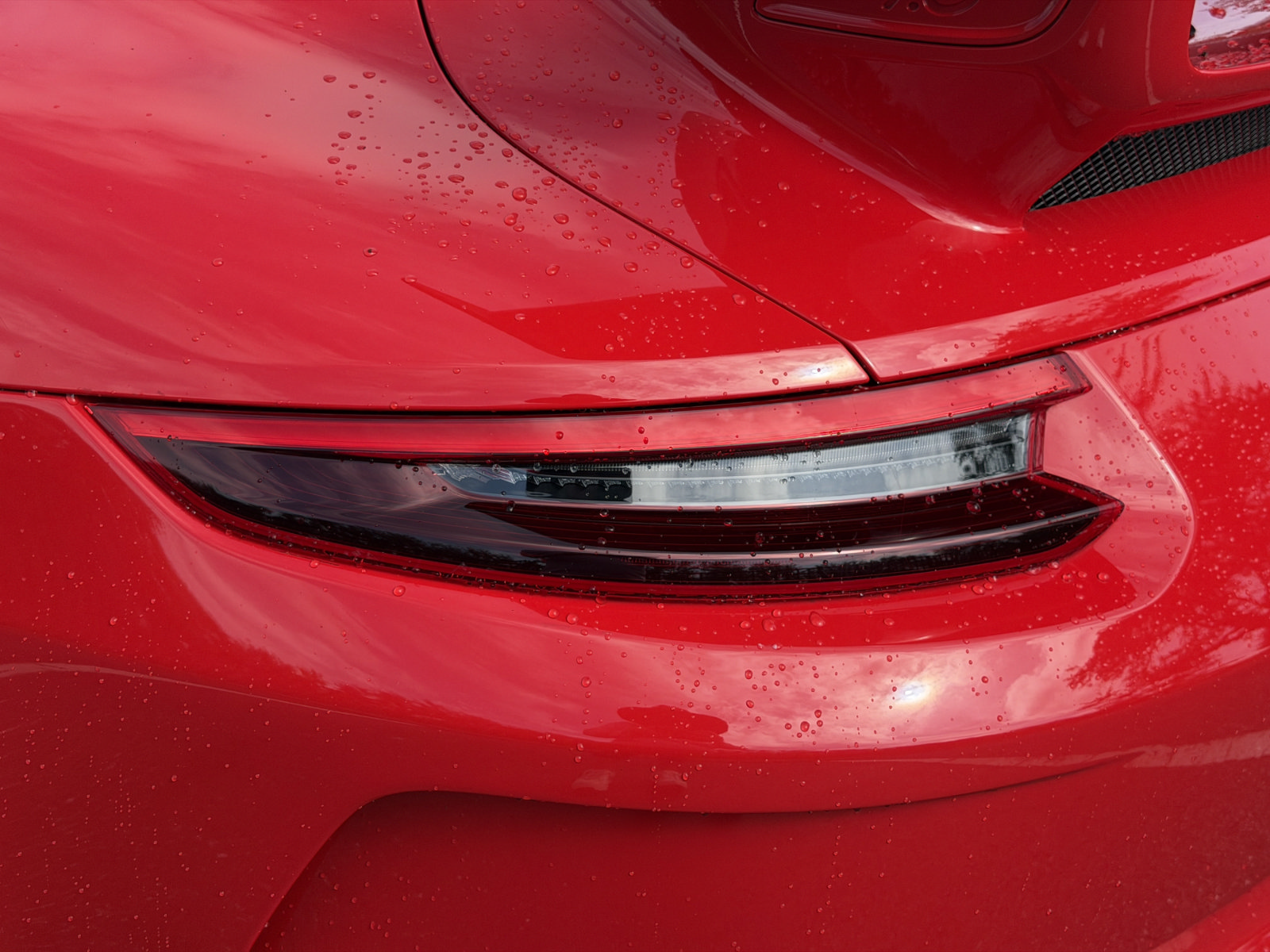 Certified 2018 Porsche 911 GT3 RWD image 11