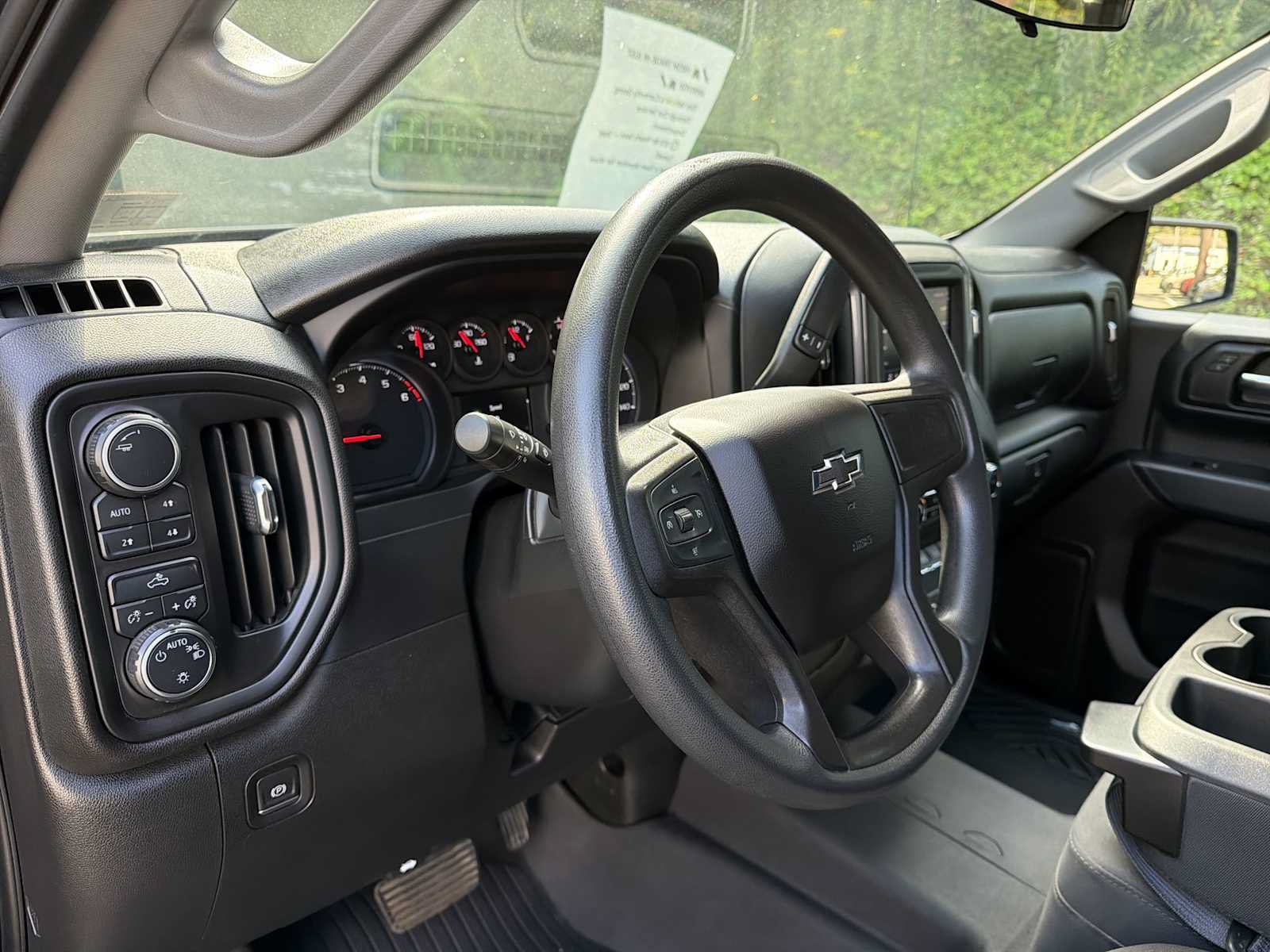 Used 2020 Chevrolet Silverado 1500 Custom Trail Boss w/ Custom Convenience Package AWD/4WD image 10