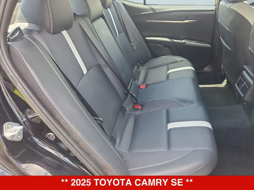 Used 2025 Toyota Camry SE FWD image 19