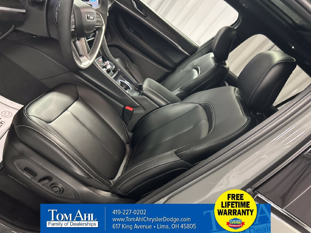 New 2027 Jeep Grand Cherokee L Limited AWD/4WD image 10