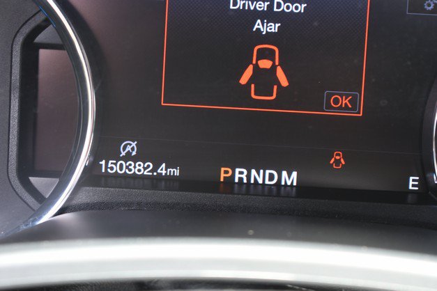 Used 2019 Ford Expedition Limited w/ Equipment Group 302A AWD/4WD image 34