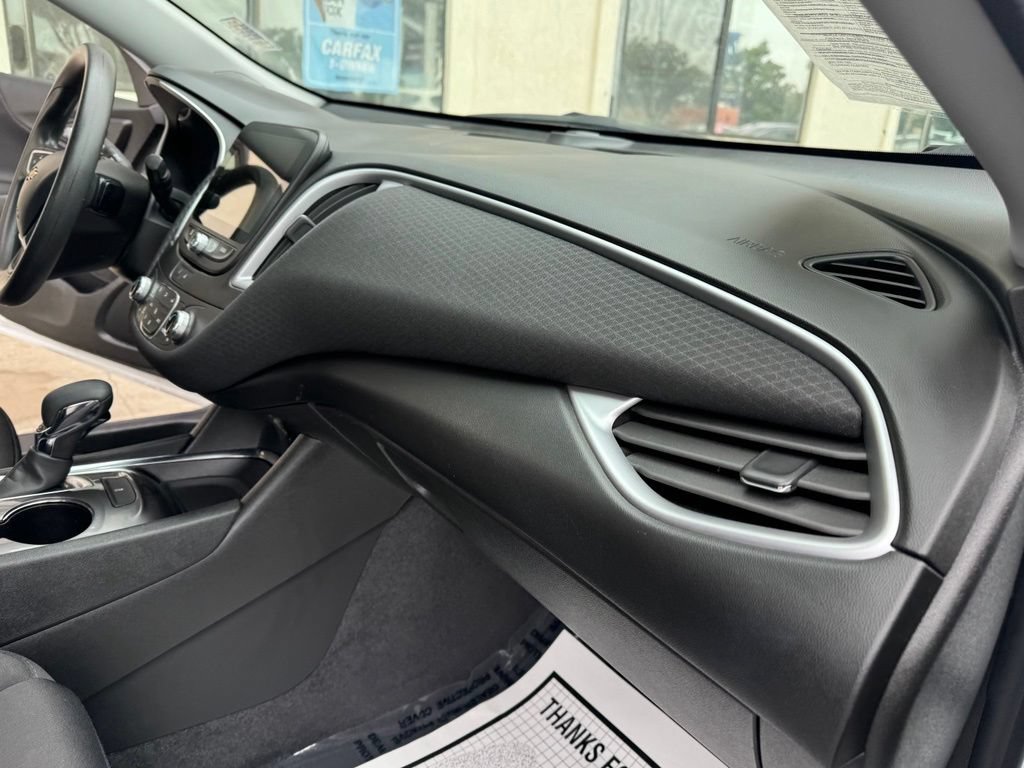 Used 2023 Chevrolet Malibu LT FWD image 21