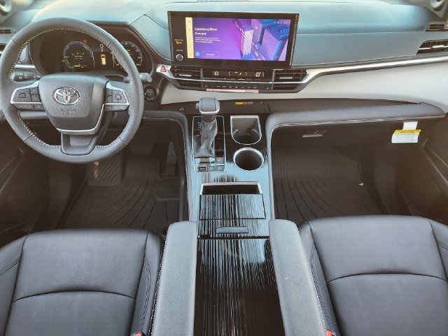 New 2026 Toyota Sienna XSE AWD/4WD image 20