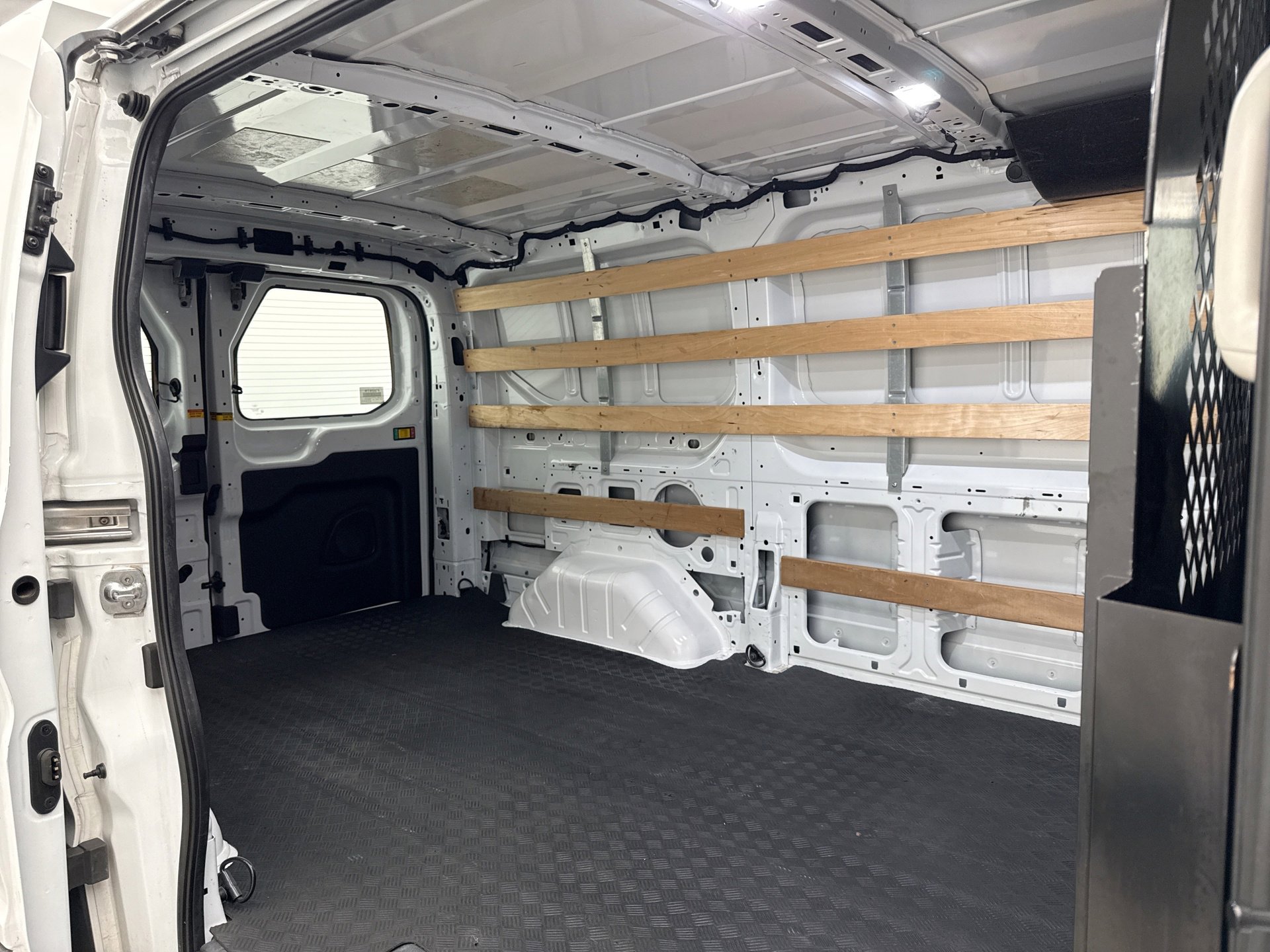 Used 2023 Ford Transit 250 Low Roof w/ Exterior Upgrade Package image 20
