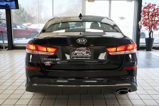 Used 2020 Kia Optima LX image 14