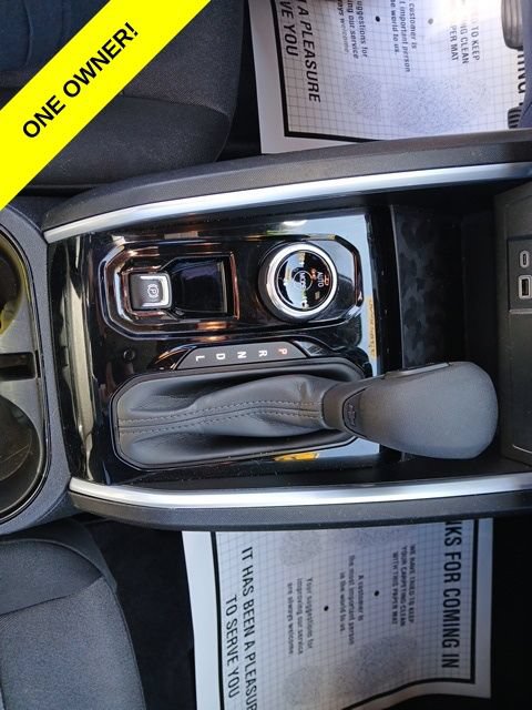Used 2023 Chevrolet Colorado Trail Boss w/ Advanced Trailering Package AWD/4WD image 24