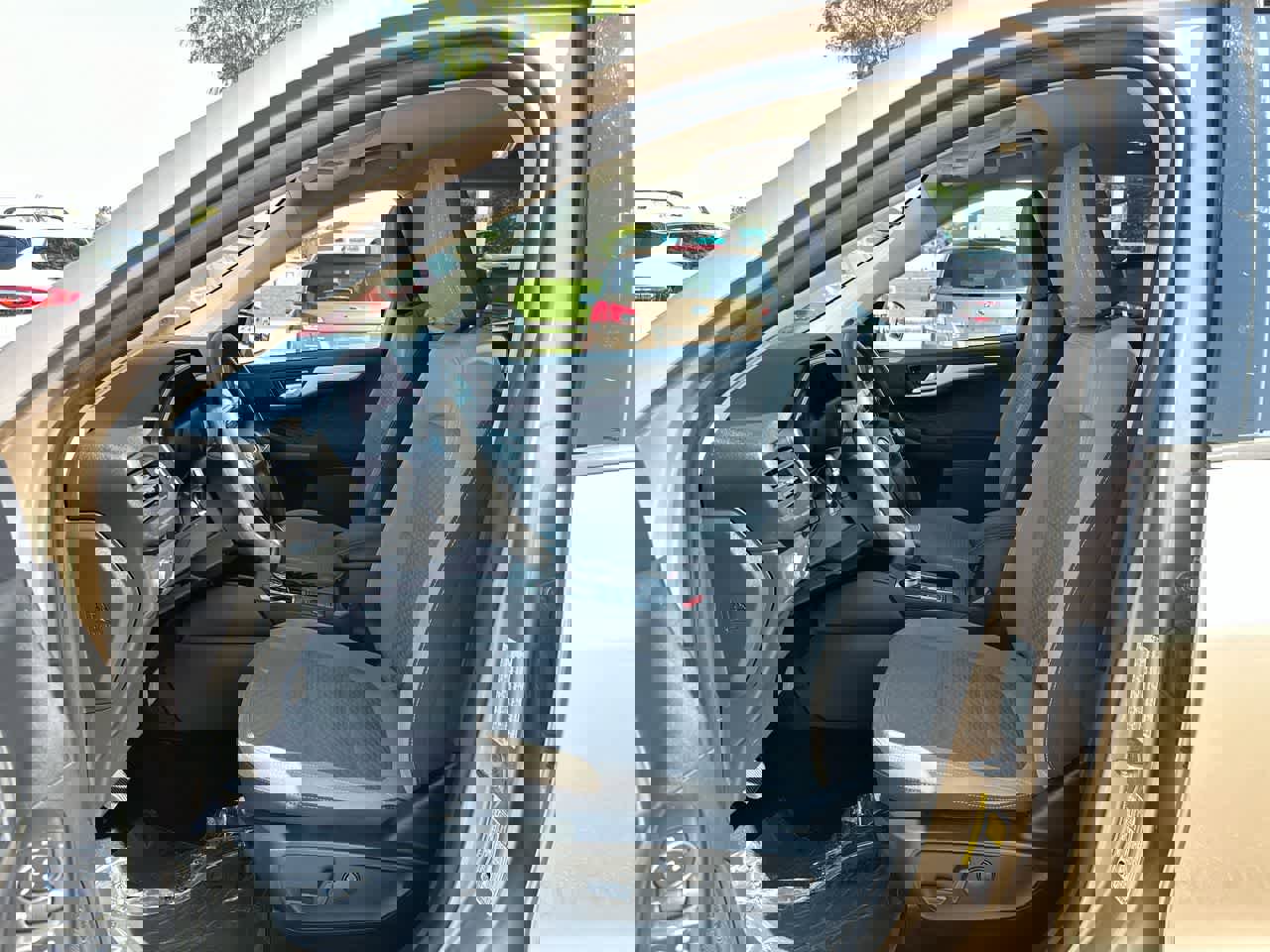 Used 2020 Ford Escape SE image 21