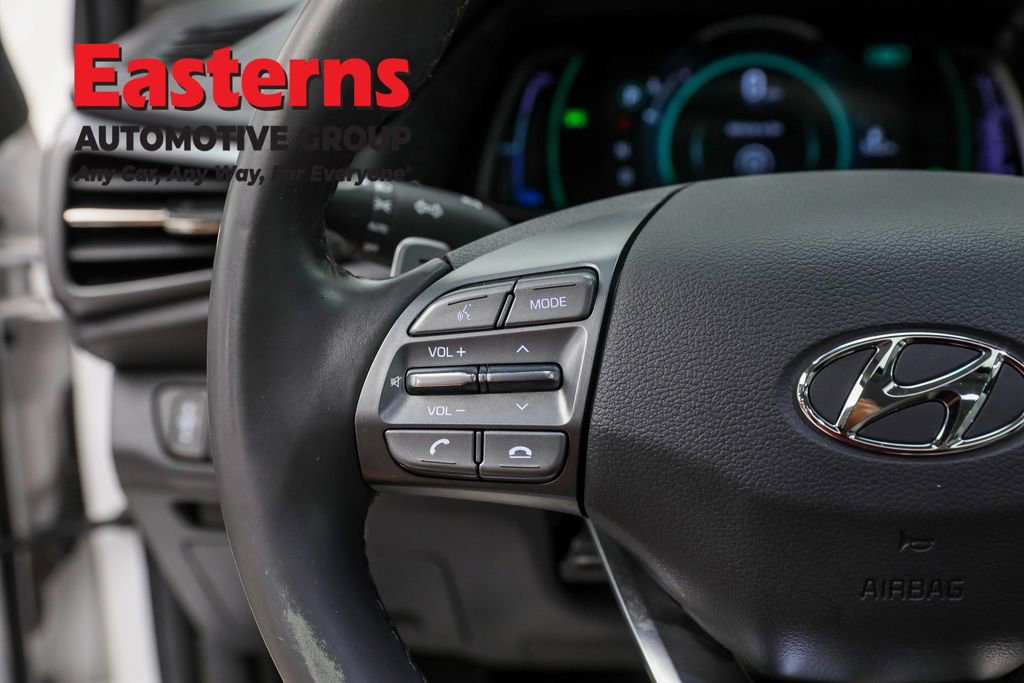 Used 2022 Hyundai Ioniq Limited image 15