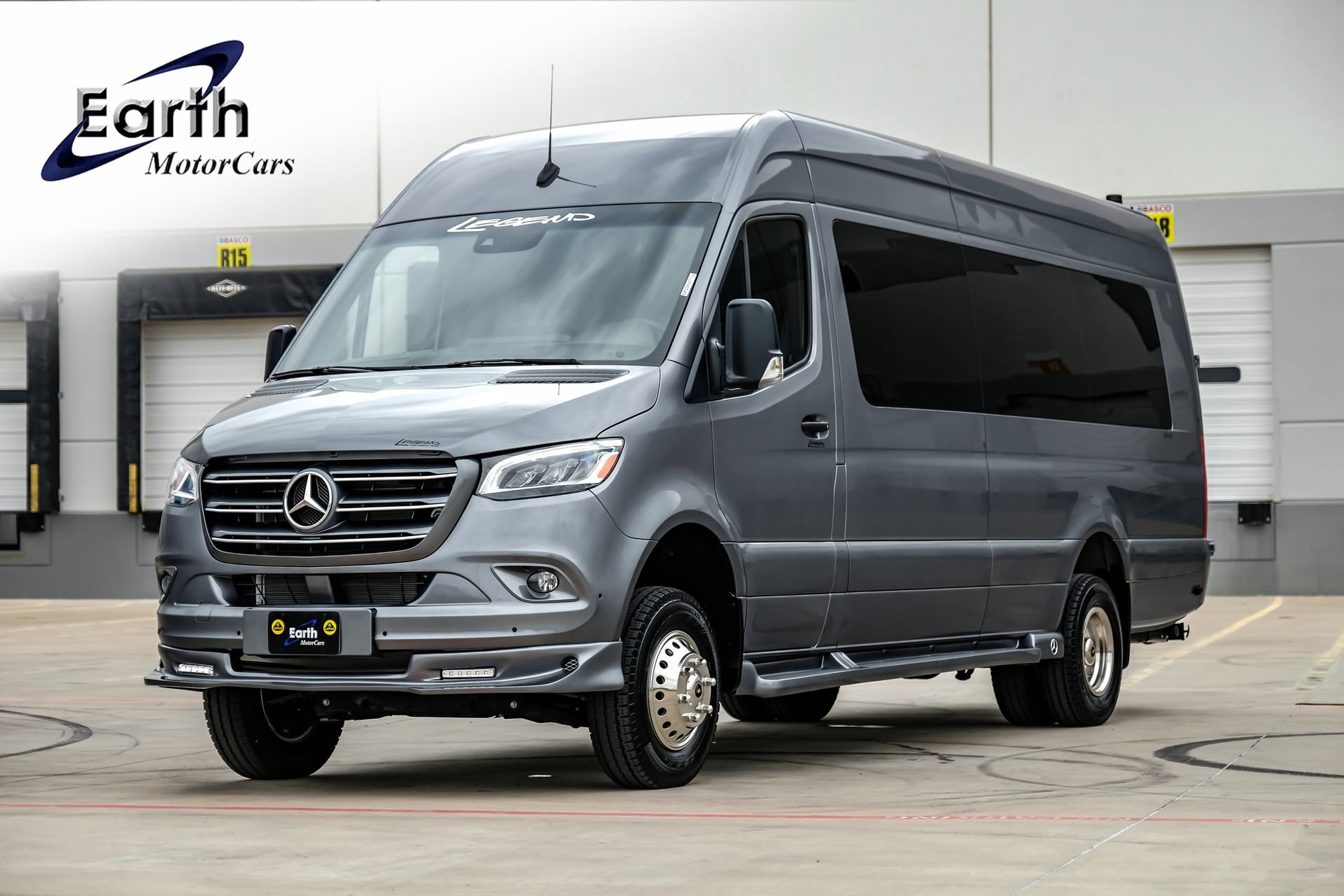 Used 2023 Mercedes-Benz Sprinter 3500 image 1
