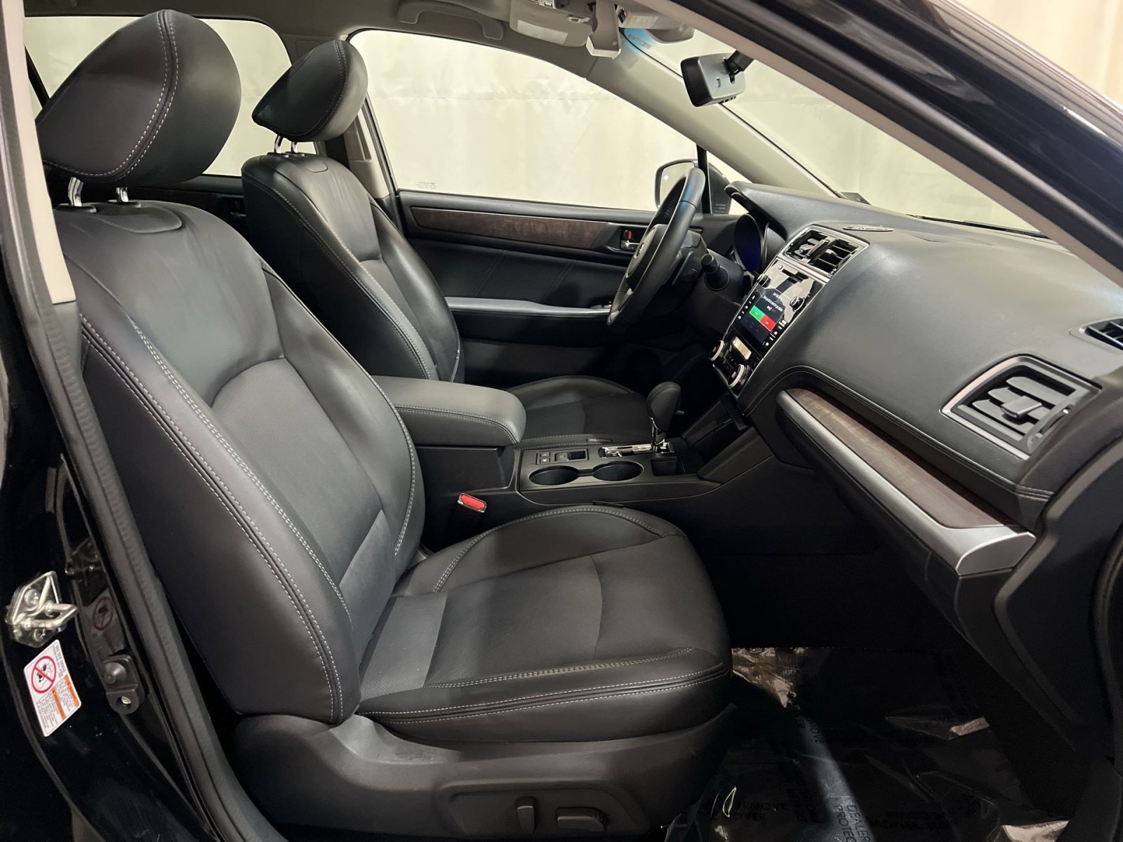Used 2019 Subaru Outback 2.5i Limited AWD/4WD image 35