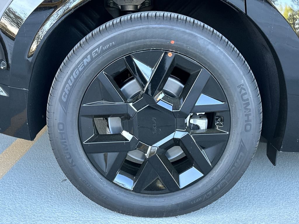 New 2026 Kia EV9 Land w/ Nightfall Edition Package image 7