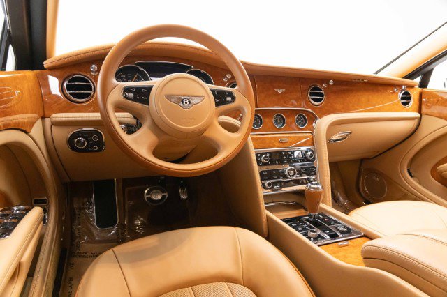 Used 2012 Bentley Mulsanne image 6