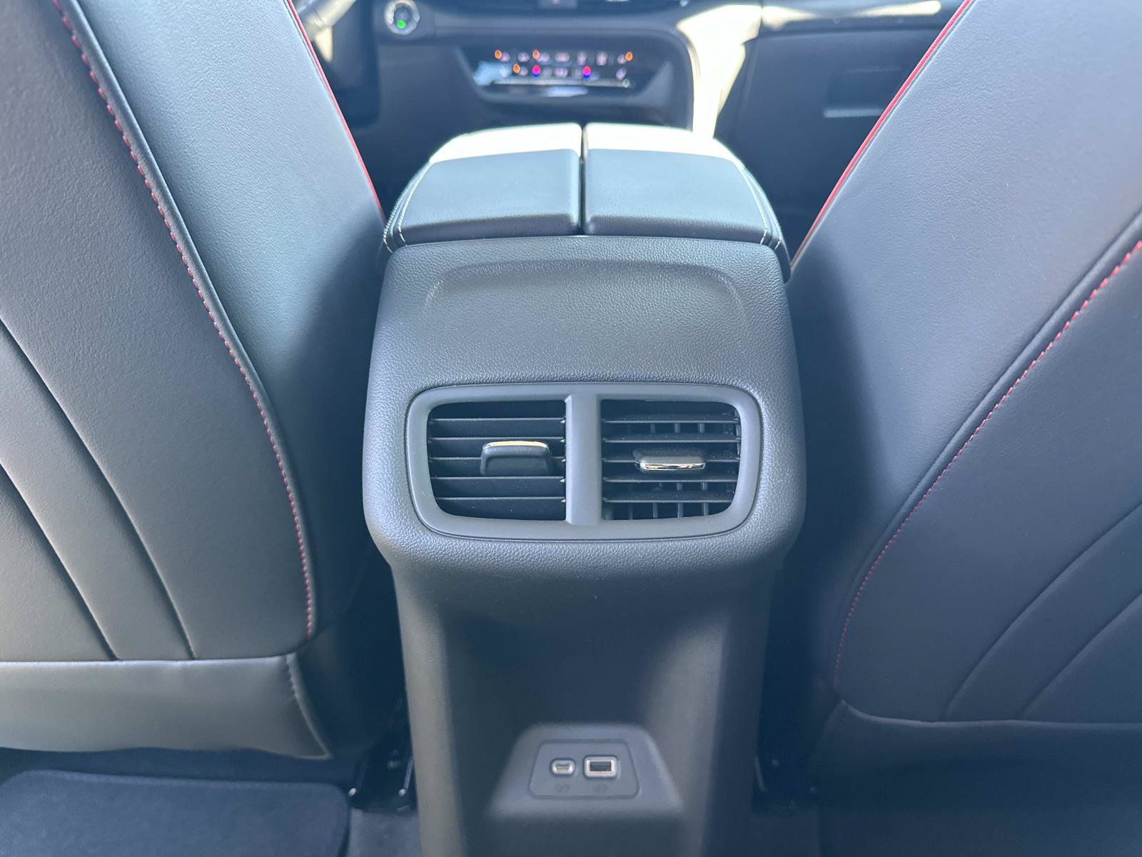 Certified 2023 Buick Envision Essence w/ Sport Touring Package AWD/4WD image 13