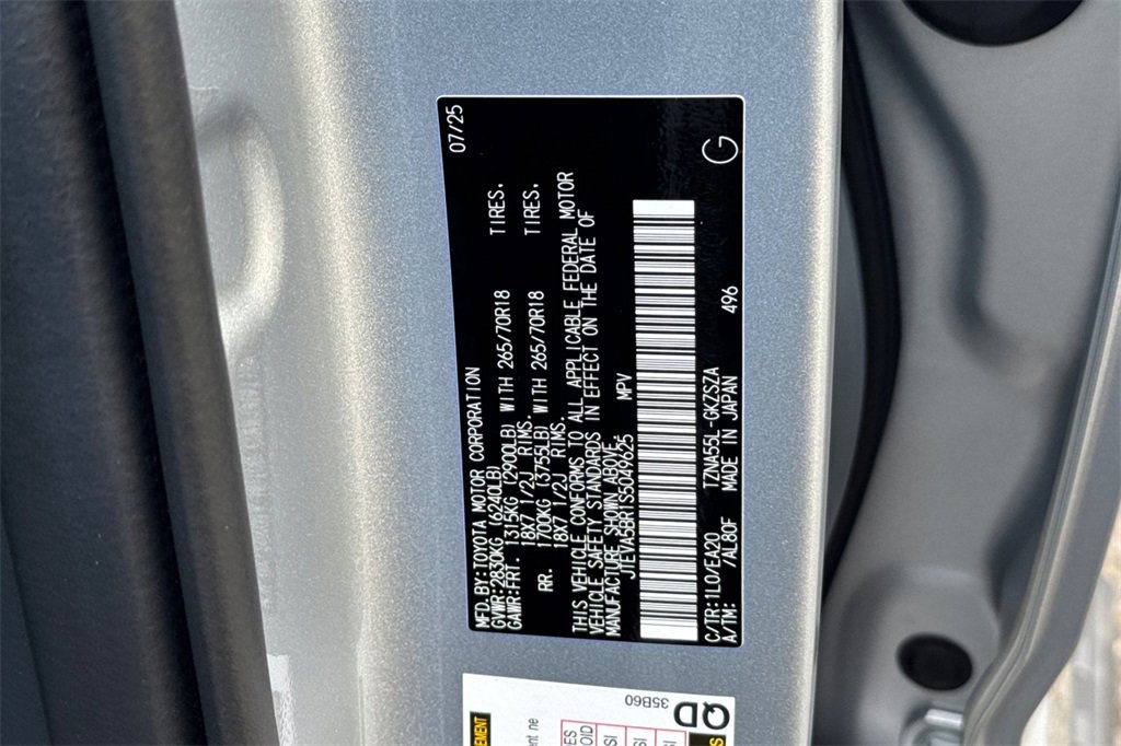 Used 2025 Toyota 4Runner TRD Off-Road Premium image 36