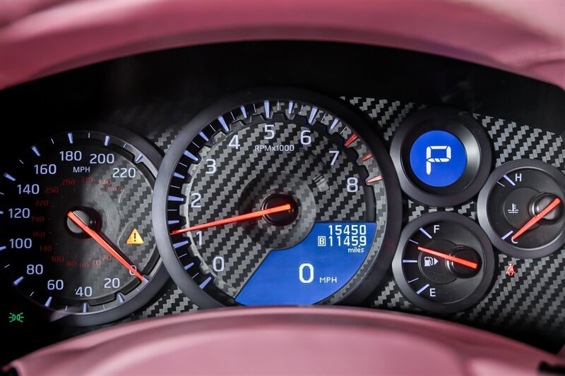 Used 2020 Nissan GT-R Premium AWD/4WD image 25