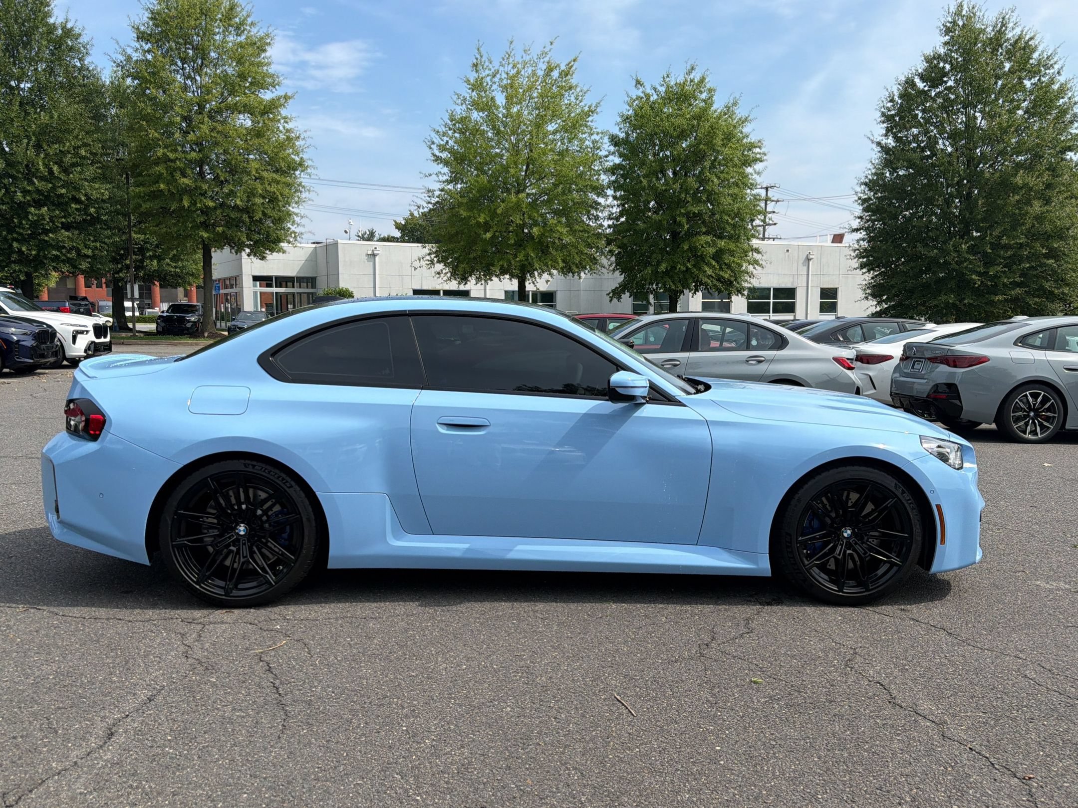 Used 2026 BMW M2 w/ Carbon Package RWD image 8