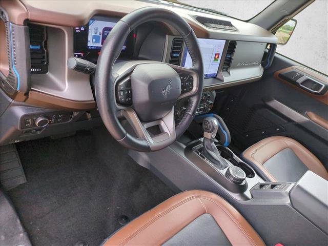 Used 2021 Ford Bronco Outer Banks w/ Sasquatch Package AWD/4WD image 10