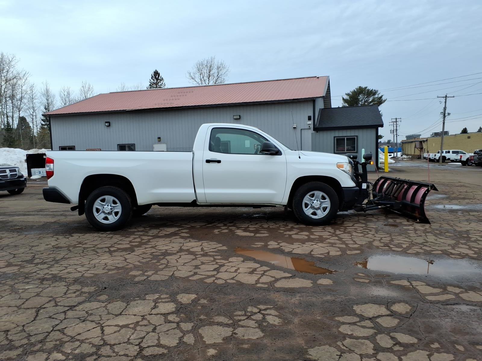 Used 2016 Toyota Tundra SR image 7