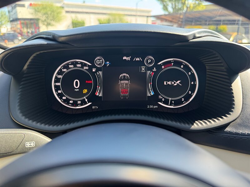 Used 2022 Aston Martin DBX AWD/4WD image 62