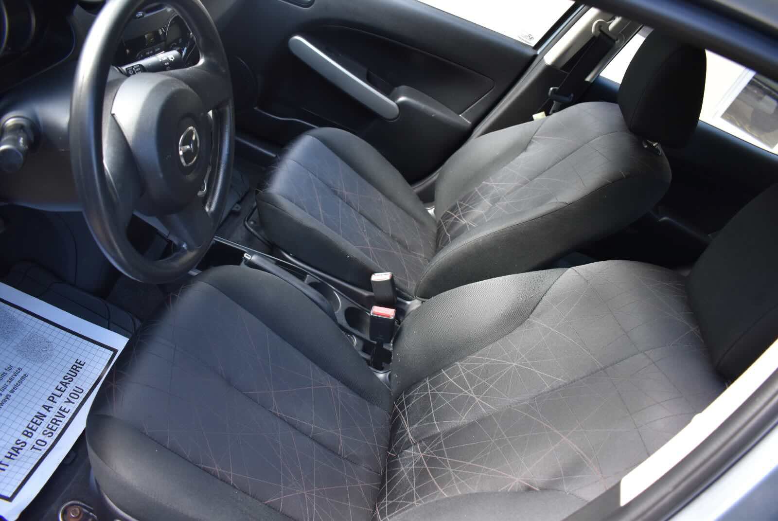 Used 2013 MAZDA MAZDA2 Sport FWD image 12