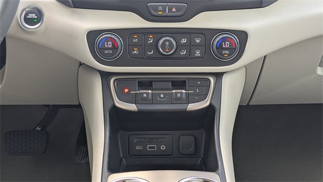 Used 2024 GMC Terrain Denali image 23