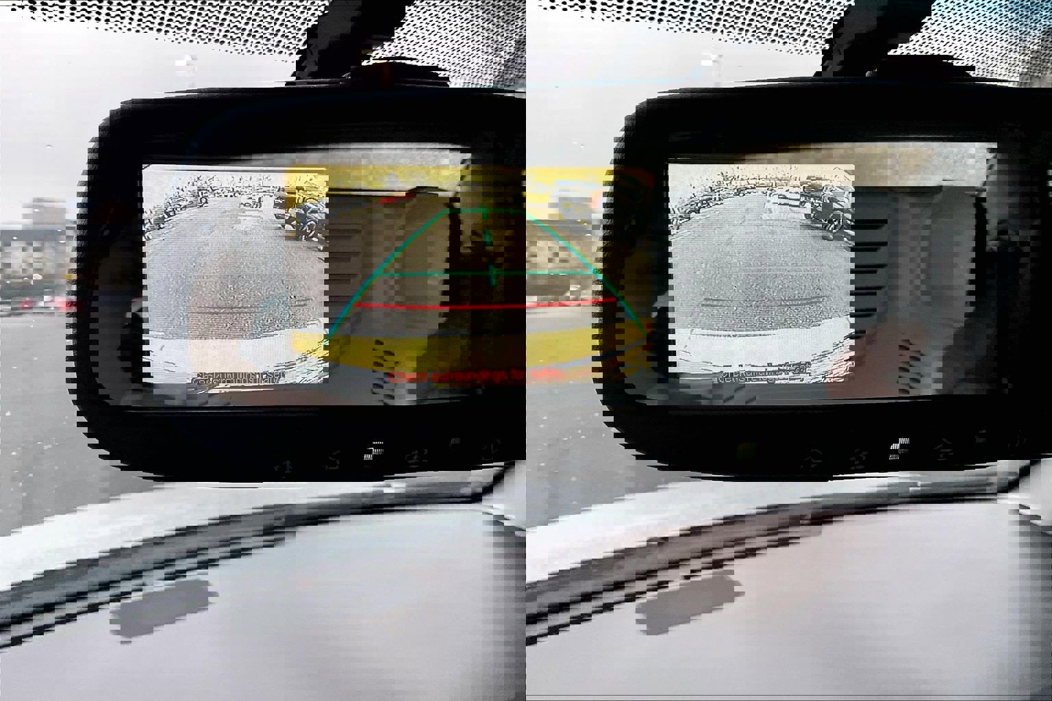 Used 2012 Toyota Avalon Limited image 19