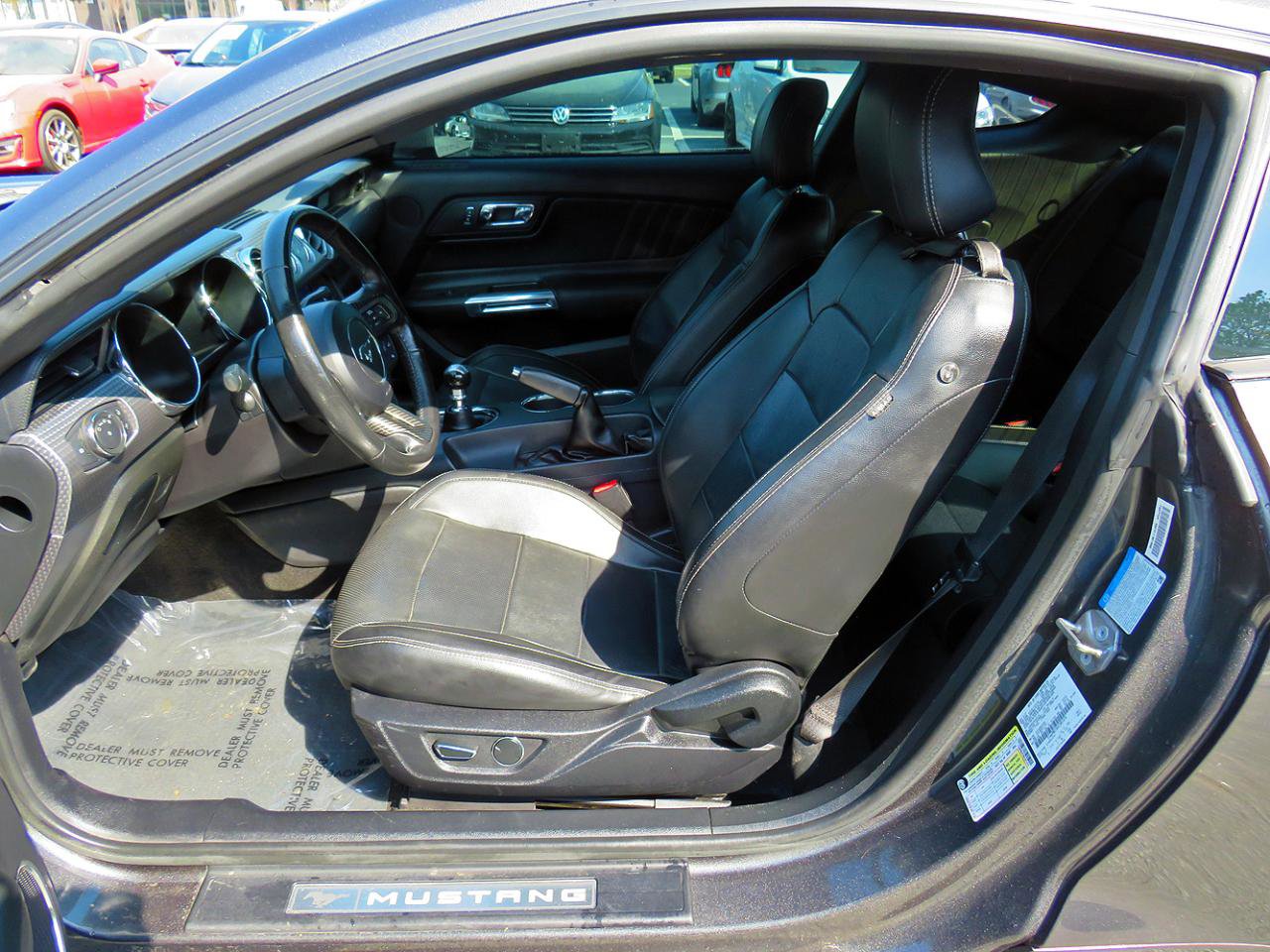 Used 2017 Ford Mustang GT Premium w/ GT Performance Package image 11