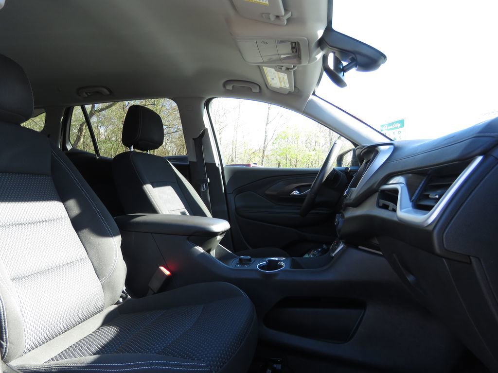 Used 2023 GMC Terrain SLE w/ Driver Convenience Package AWD/4WD image 13
