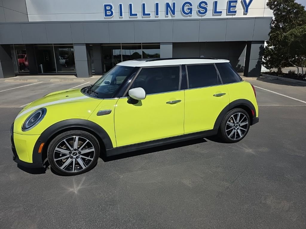 Used 2023 MINI Cooper S image 2