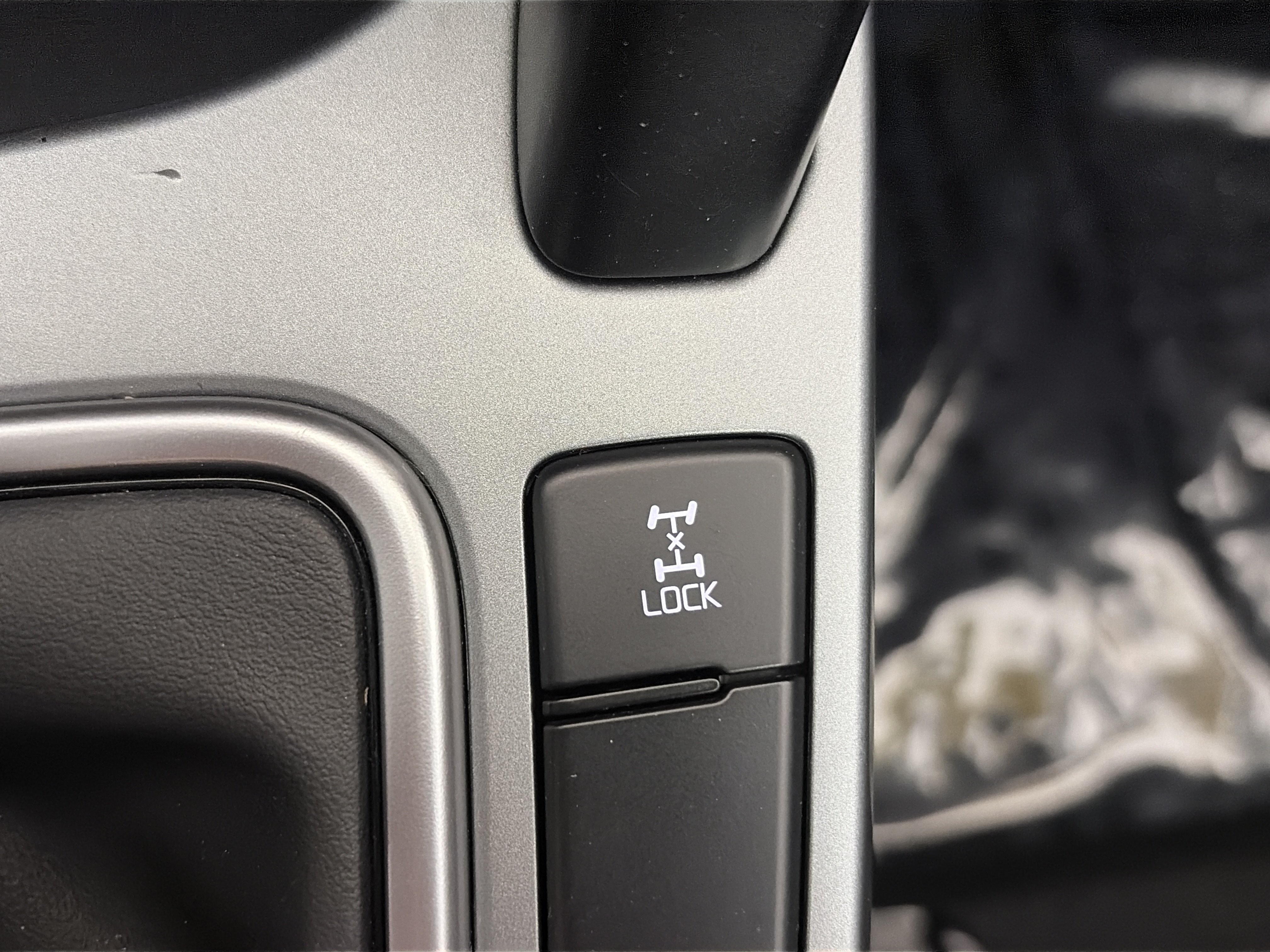 Used 2024 Kia Seltos LX AWD/4WD image 26